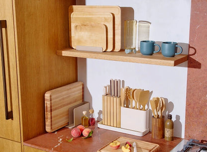 Cutting Board Set - 4-Piece Set With Complimentary Storage - US 1644